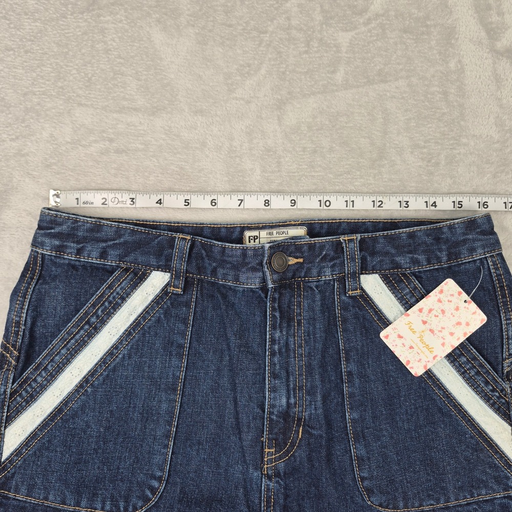 NWT Free People 30 (32) Eyelet Lace Trim High Rise Denim Shorts Dark Wash 2 1/2" - Picture 6 of 11